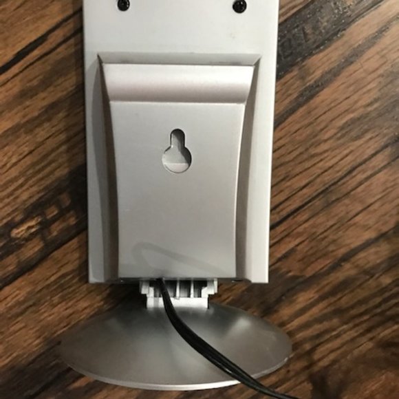 eMACHINES SP-30A PORTABLE DESKTOP/LAPTOP SPEAKERS - Picture 5 of 7